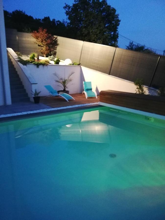 Chambres D'Hotes Luxe Et Serenite Theize Kültér fotó