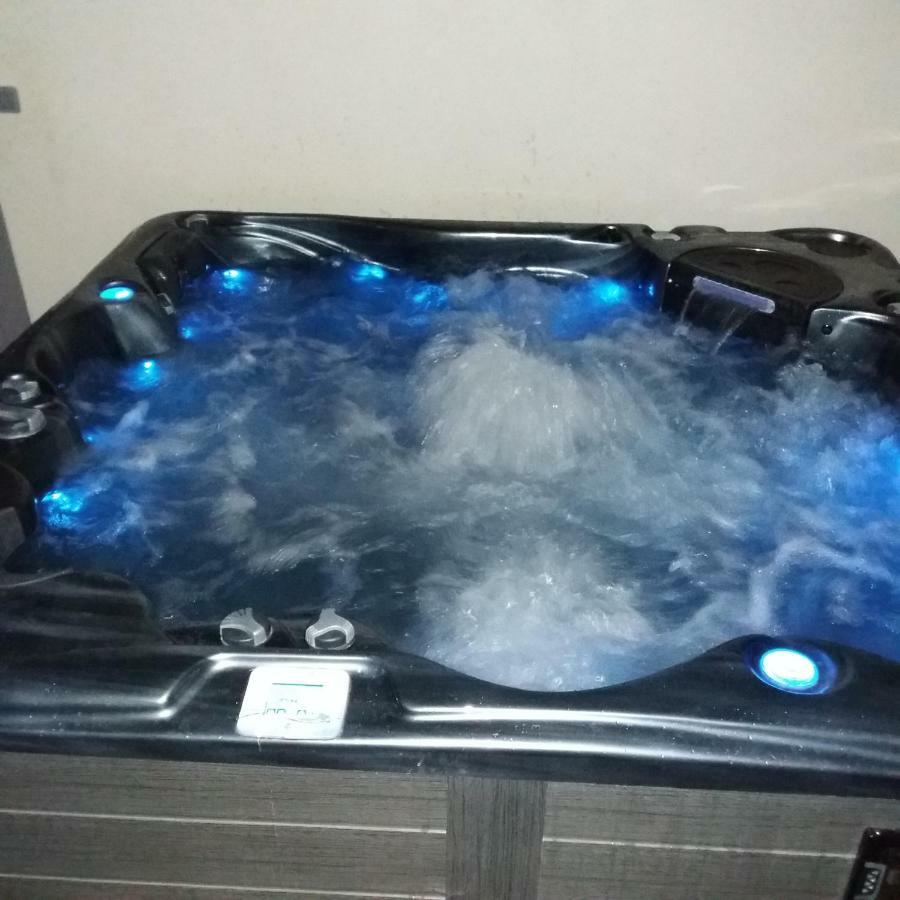 Chambres D'Hotes Luxe Et Serenite Theize Kültér fotó