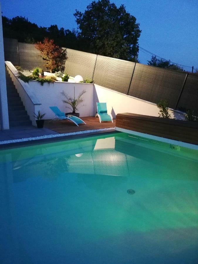 Chambres D'Hotes Luxe Et Serenite Theize Kültér fotó